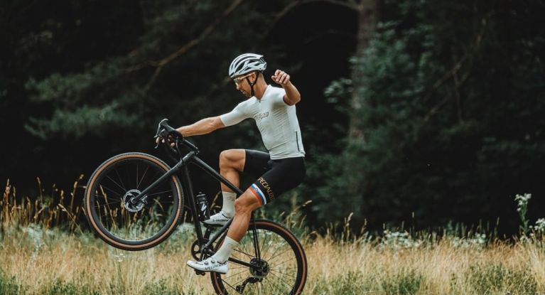 How to dress for early summer riding