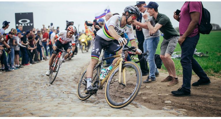 Specialized sponsors the Paris Roubaix